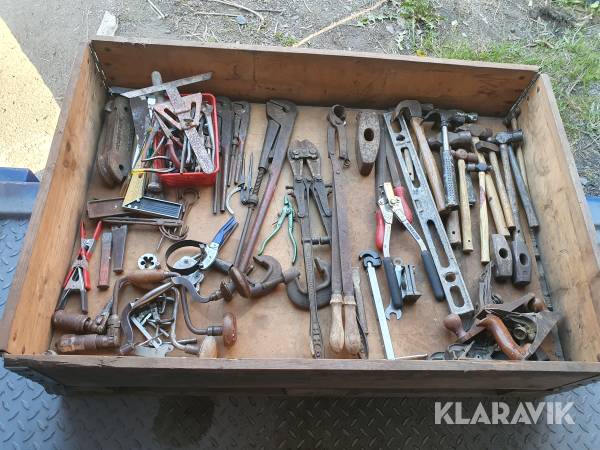 Pall med verktyg