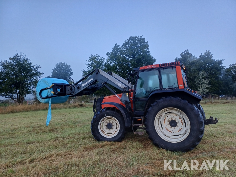 Traktor Valtra 6850 Hitech