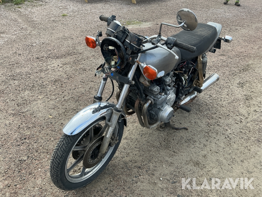 MC Kawasaki Z650