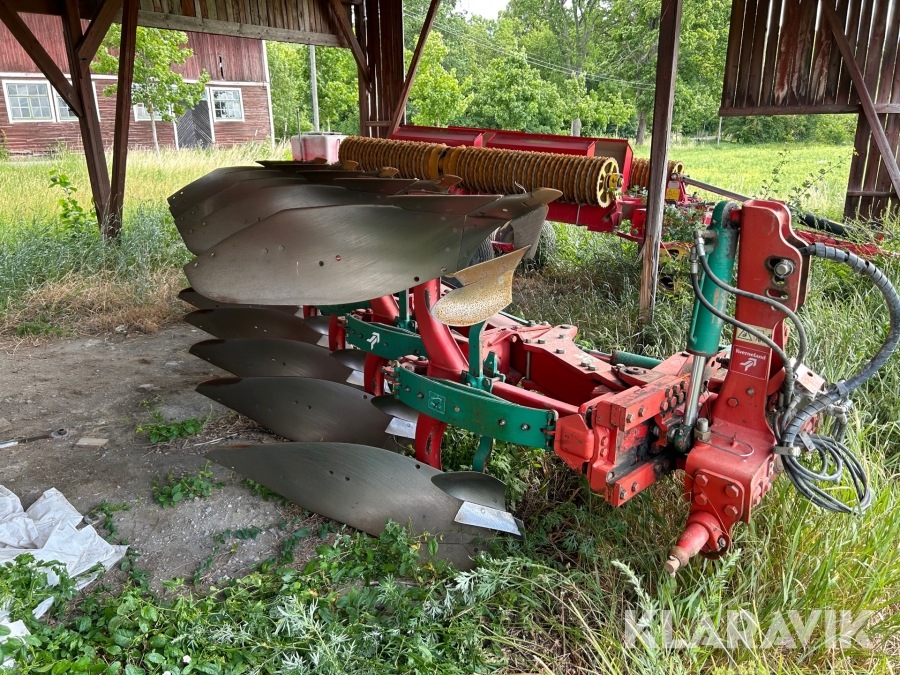 Plog Kverneland ES 85-200-28. 5 skär