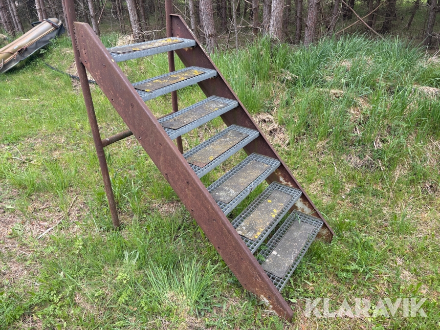 Järntrapp 1,42m hög