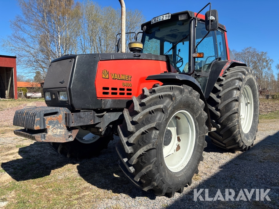 Traktor Valmet 8400