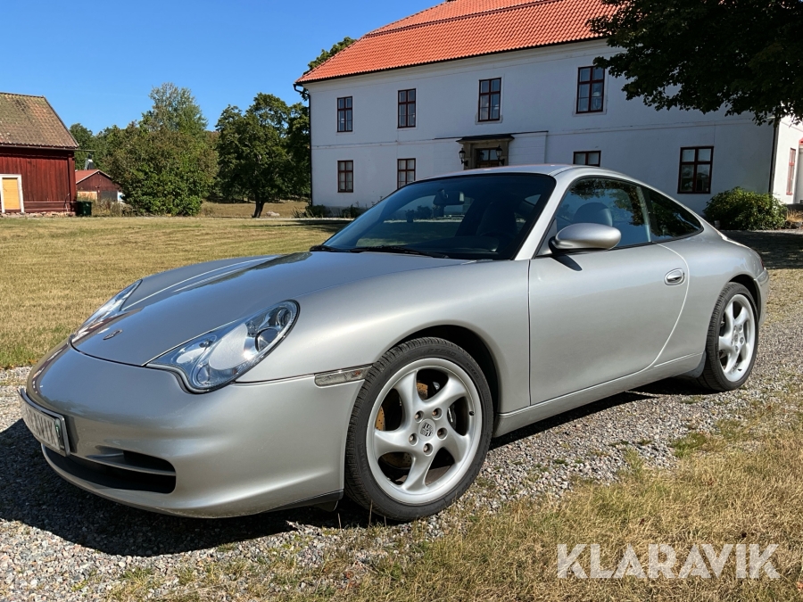 Porsche 911 Carrera 996 årsmodell 2003 faclift 320hk