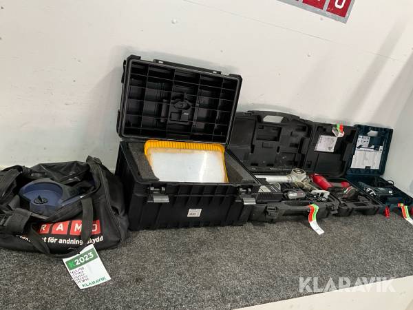 5st Handverktyg, Friskluftsmask, lampa