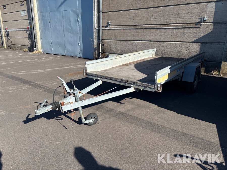 Personbilssläp Fogelsta II D 100
