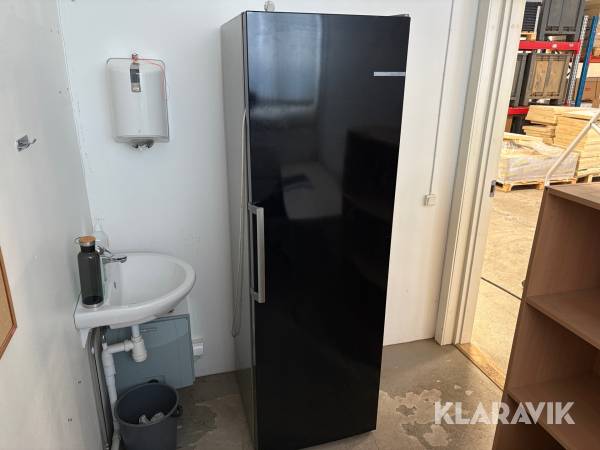 Frysskåp Bosch KG GSUU35A 255L