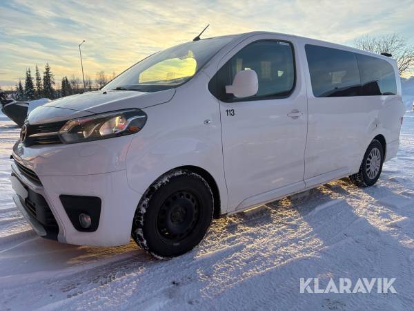 Minibuss Toyota Proace Verso