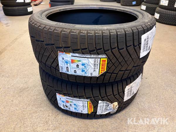 Däck Pirelli Winter Ice Zero FR 235/40r19 2st