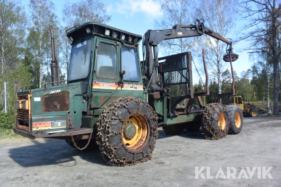 Skogsmaskin FMG Ösa 250 skotare med kran