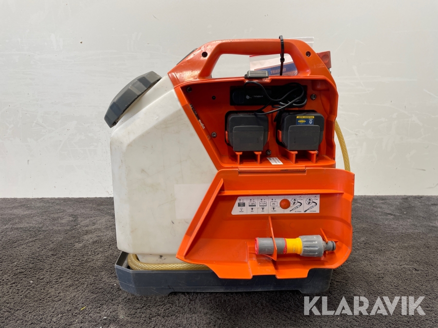 Vattentank till kapmaskin Husqvarna WT 15i