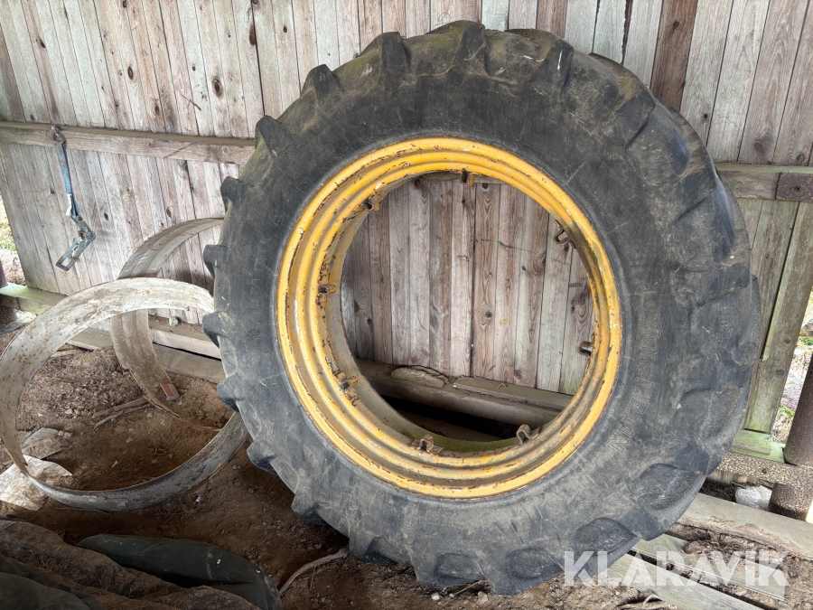 Dubbelmontage 16.9R38 2 st