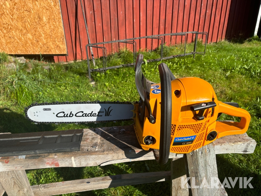 Motorsåg Cub cadet CC 3045 15 tum- 350 mm