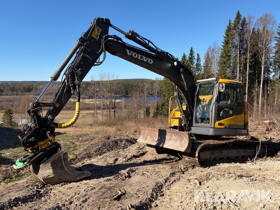 Grävmaskin Volvo ECR145DL med planeringsskopa