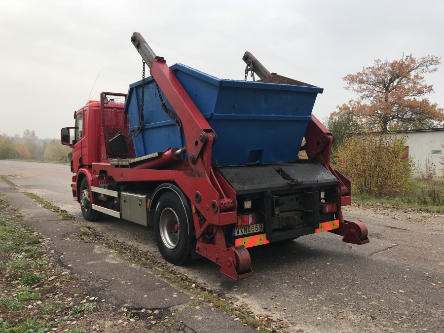 Liftdumper SCANIA P310 + container 8 kbm