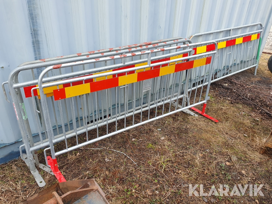 Kravallstaket med T-fot Bison 4 st