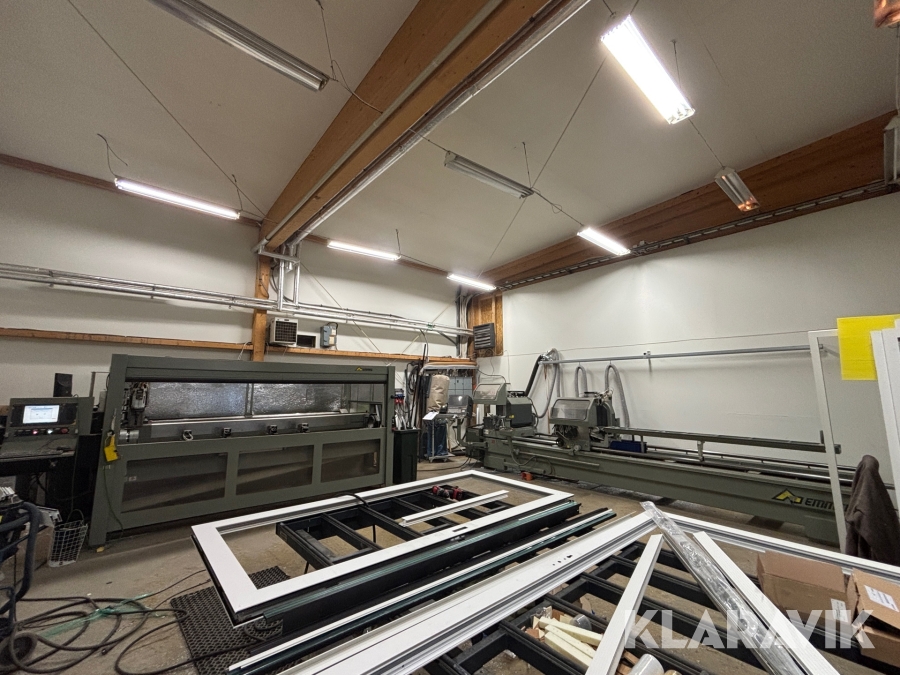 Bearbetningsmaskiner för aluminiumprofiler. Emmegi Combi Electra TU/5 & Phantomatic T4 Star