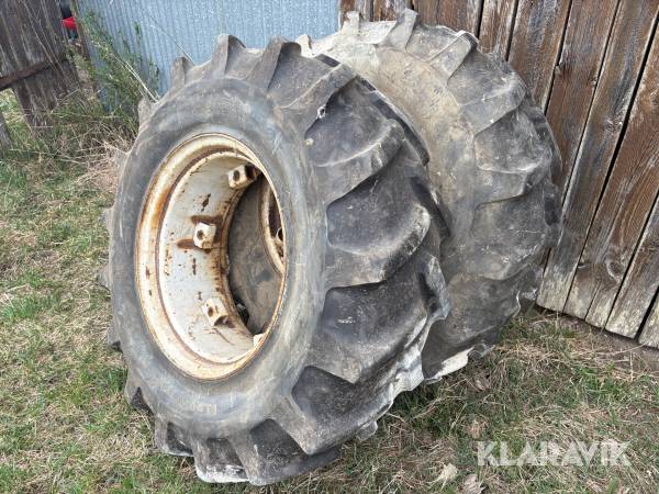 Dubbelmontage  14.9 R24 Michelin