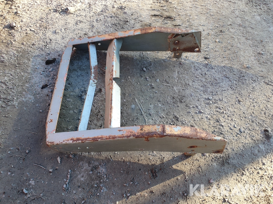 Frontbrygga Massey Ferguson 590/595