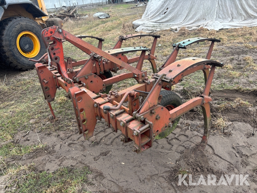 Kultivator Kverneland M