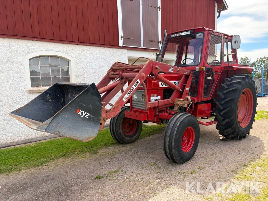Traktor Volvo BM 500 med Lastare