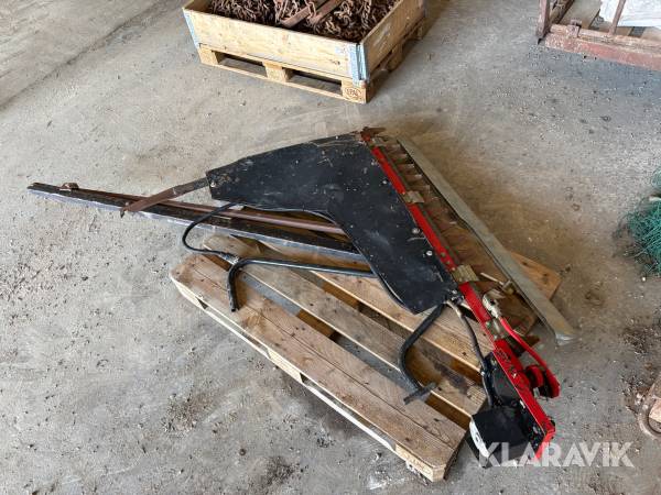 Rapskniv Massey Ferguson eldriven