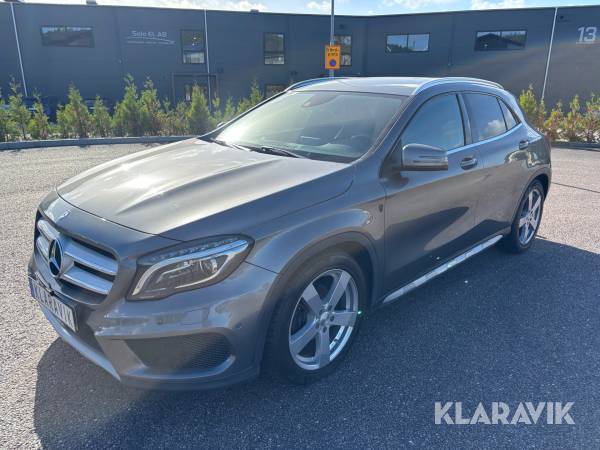 Mercedes-Benz GLA 200 AMG-paket Automat