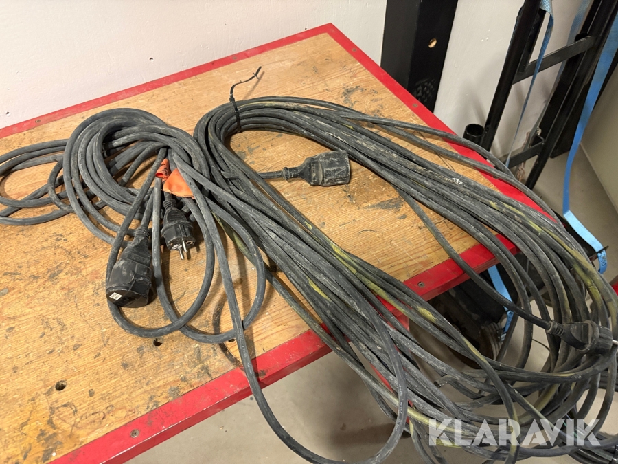 Förlängingskabel ca 20m 230v 2st