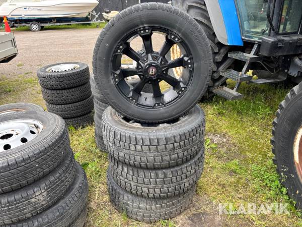 Fälg med däck Ballistic Off Road 275/60R20 4st