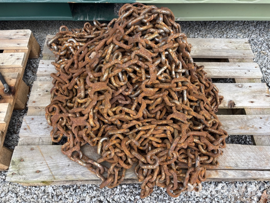 Skogmaskinskedjor 700-24.5 2 par/4st