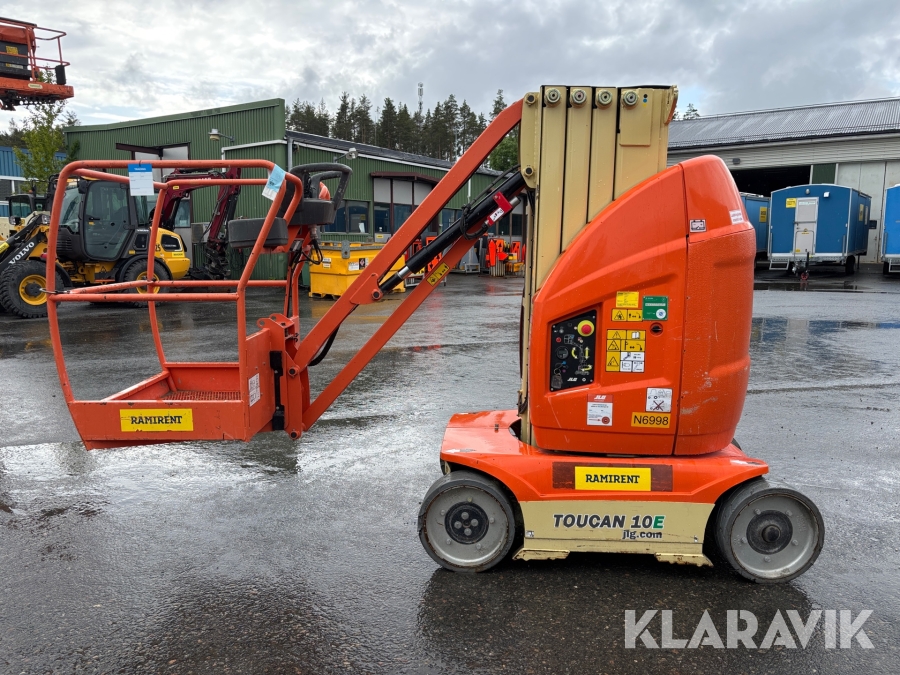 Pelarlift med jibb JLG TOUCAN10E