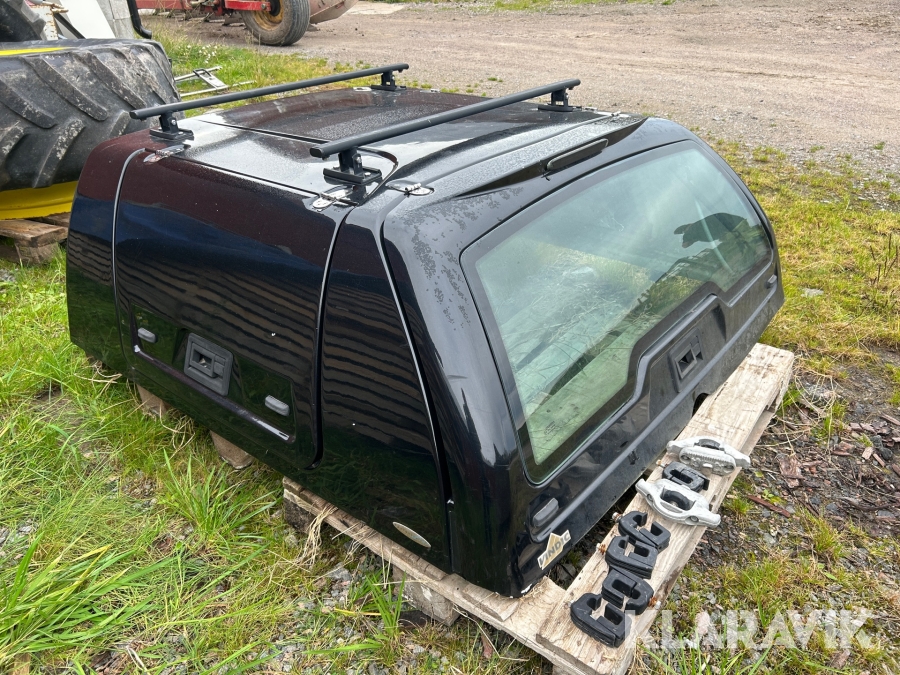 Kåpa Exolusive Line Nidc-1155 med takräcke