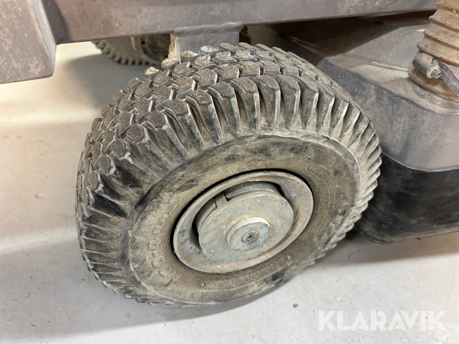 Golvslipmaskin Scanmaskin 700 RC med radiostyrning