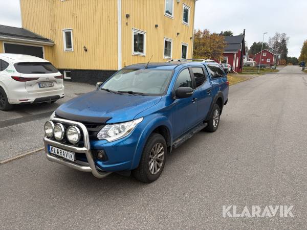 Pickup Mitsubishi L200 Triton 2.4 Di-D 4WD
