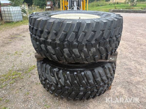Däck på fälg 2 st Alliance Multiuse 550