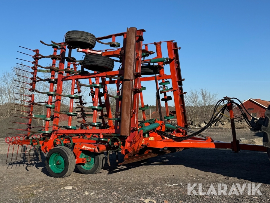 Harv Kverneland TTA 7 såbäddsharv