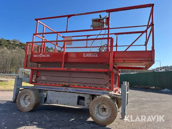 Saxlift Skyjack SJ6832E