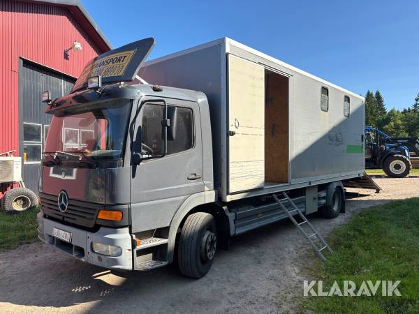 Hästlastbil Mercedes-Benz Atego 1223 L 4x2