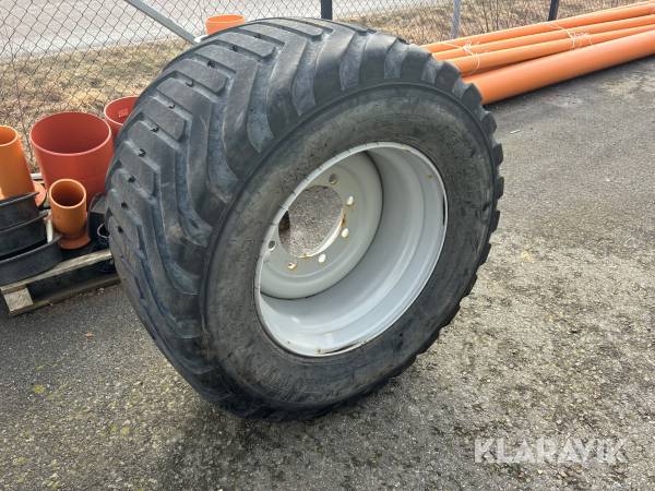 Däck till dumpervagn BKT Flotatione 648 550/45-22.5