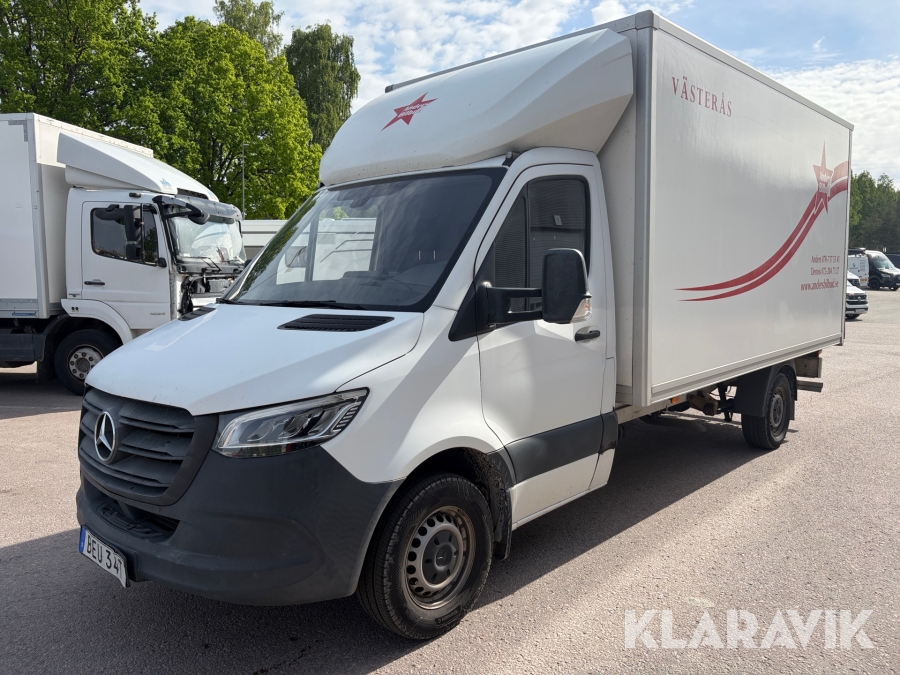 Skåpbil Mercedes-Benz Sprinter 316 CDI Chassi 4MATIC (163hk) med bakgavellyft