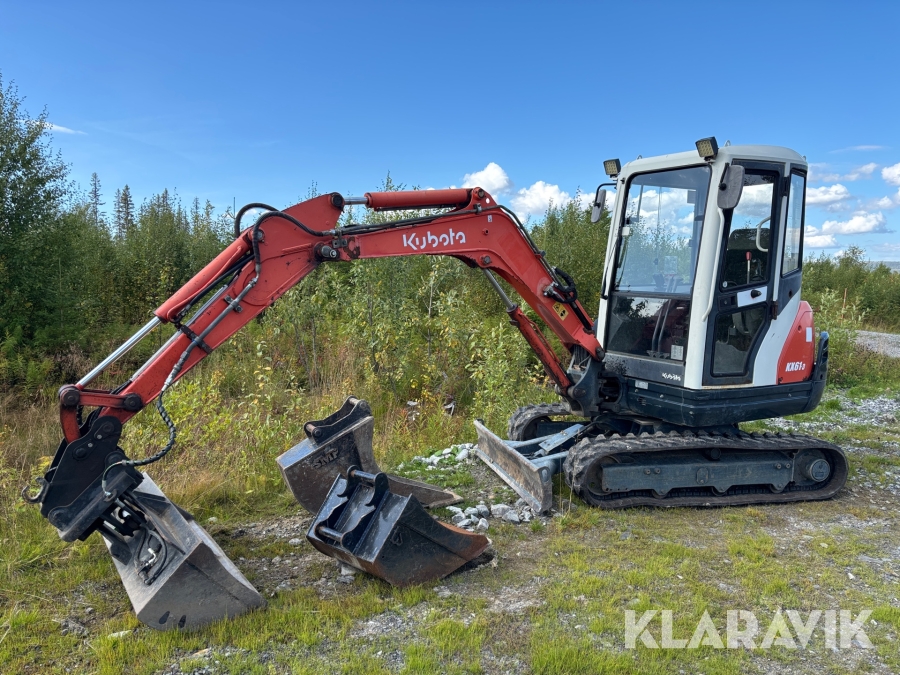 Grävmaskin Kubota KX61-3 med redskap