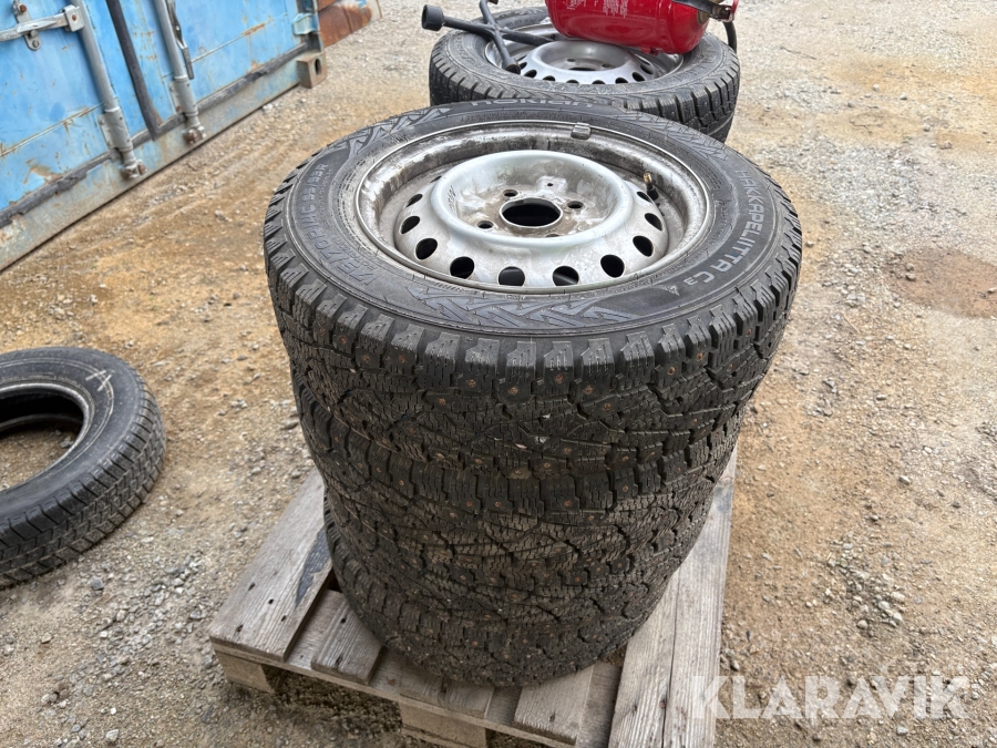 Dubbdäck Nokian Hakkapeliitta C3 4st