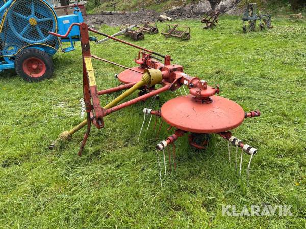 Hövändare / Strängläggare Fella UH320D