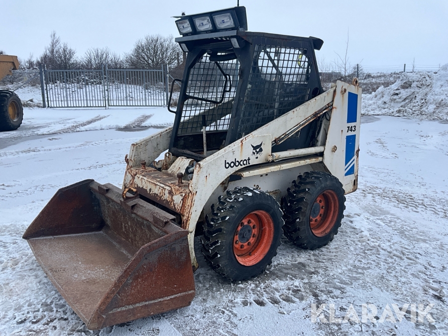 Kompaktlastare Bobcat 743