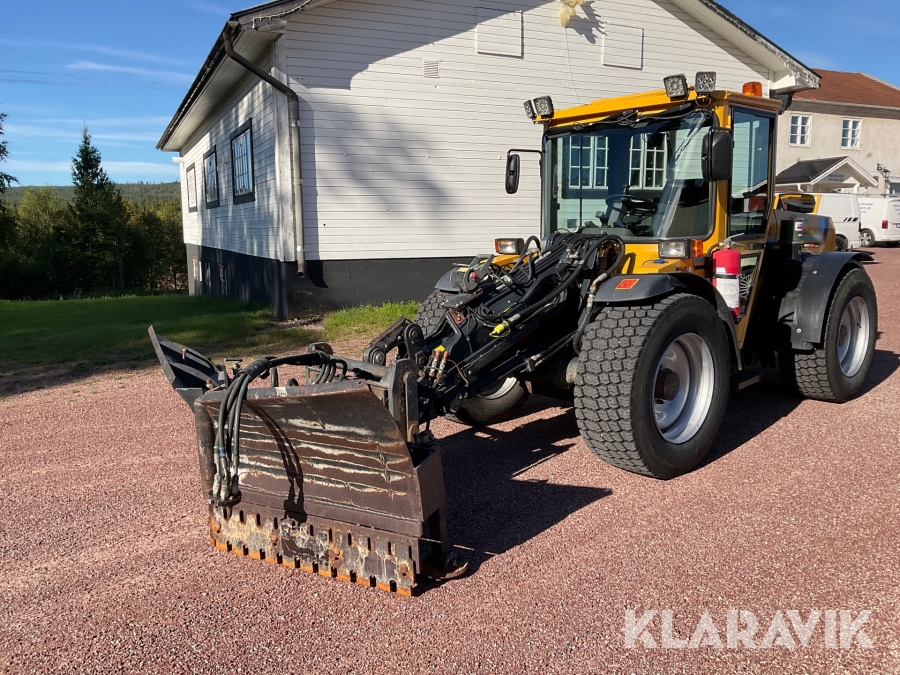 Redskapsbärare Lundberg 4200 Ls med tillbehör