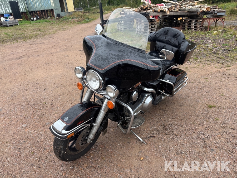 Motorcykel Harley-davidson FLHTC Electra glide