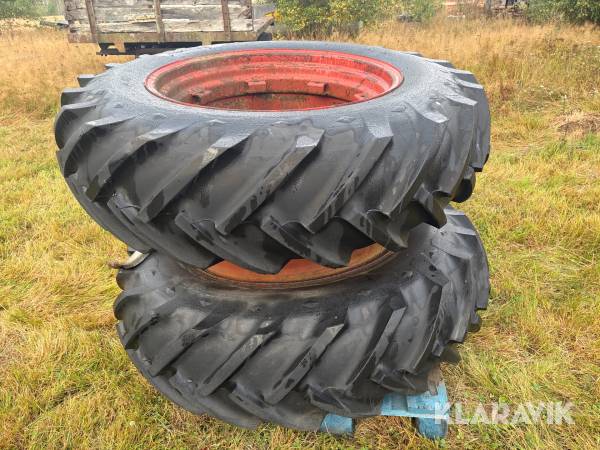 Dubbelmontage Zetor Goodyear 16.9/14-34