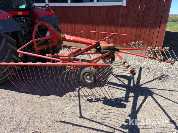 Strängläggare Kuhn GA 300 GM