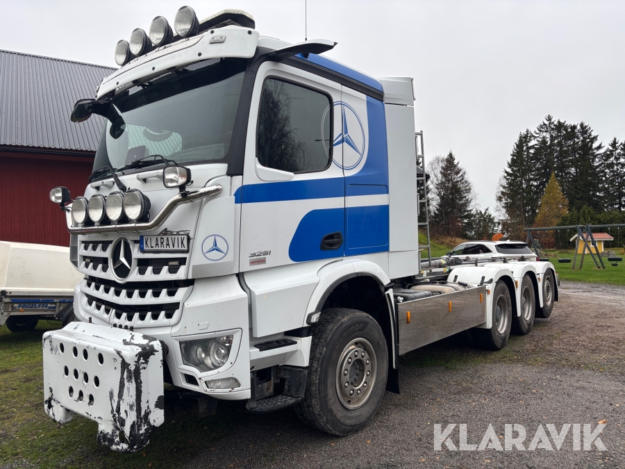 Plogbil / lastväxlare Mercedes-Benz Arocs 3251 8x4 med JOAB lastväxlare