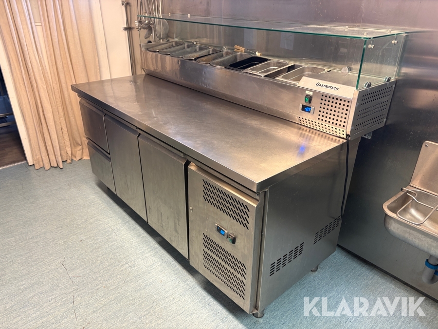 Kylarbetsbänk GN3100TN