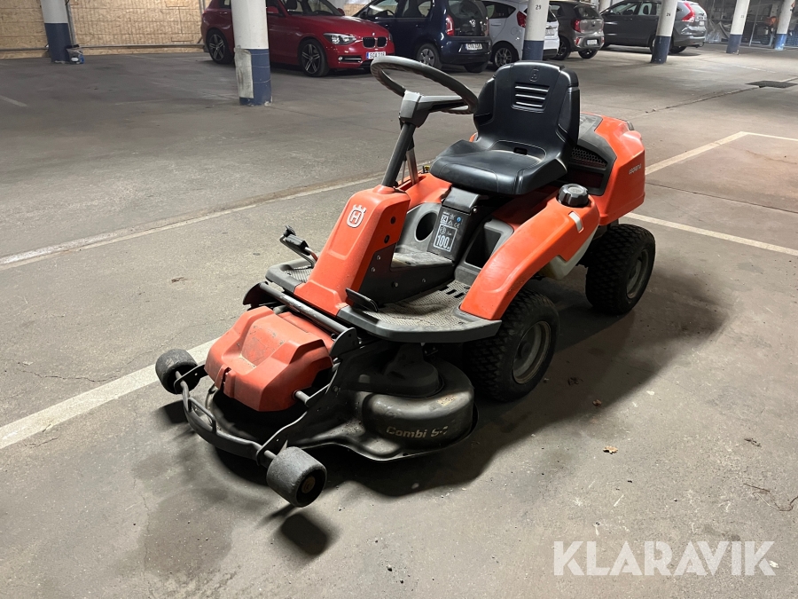 Åkgräsklippare Husqvarna Rider 213C